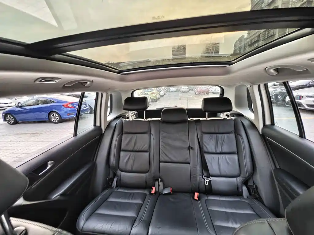 Volkswagen Tiguan 2017 — фото 18