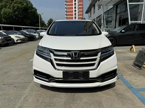 Honda Elysion 2019
