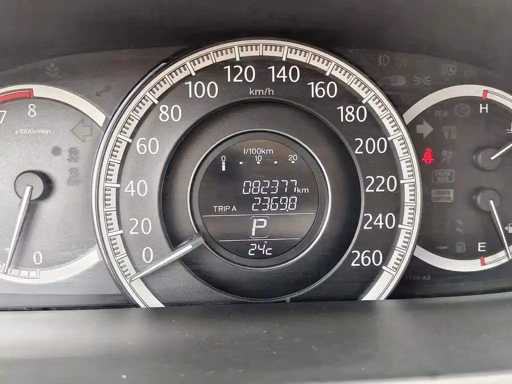 Honda Accord 2015 — фото 12