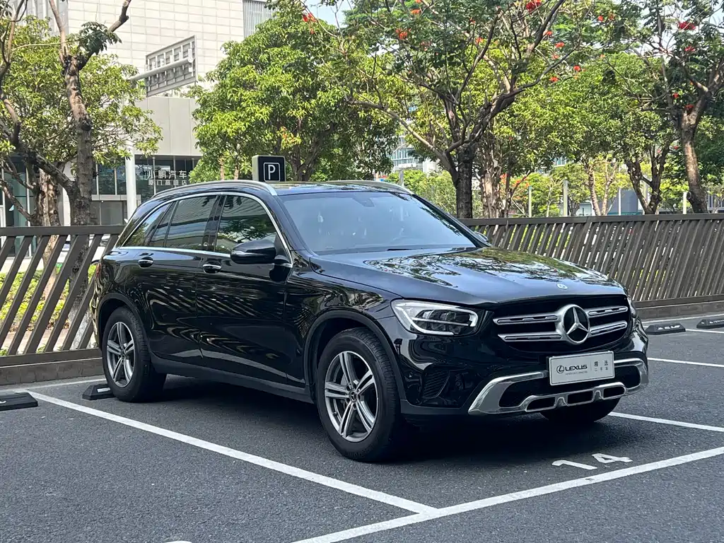 Mercedes-Benz GLC 2020 — фото 3
