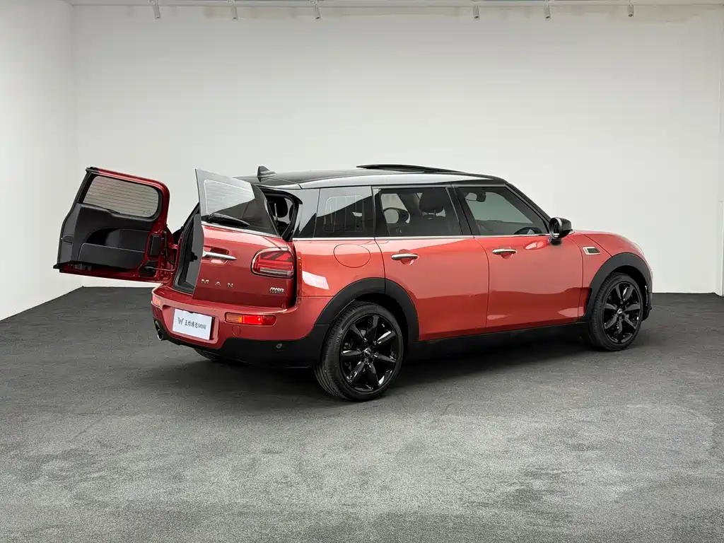 MINI Clubman 2021 — фото 20