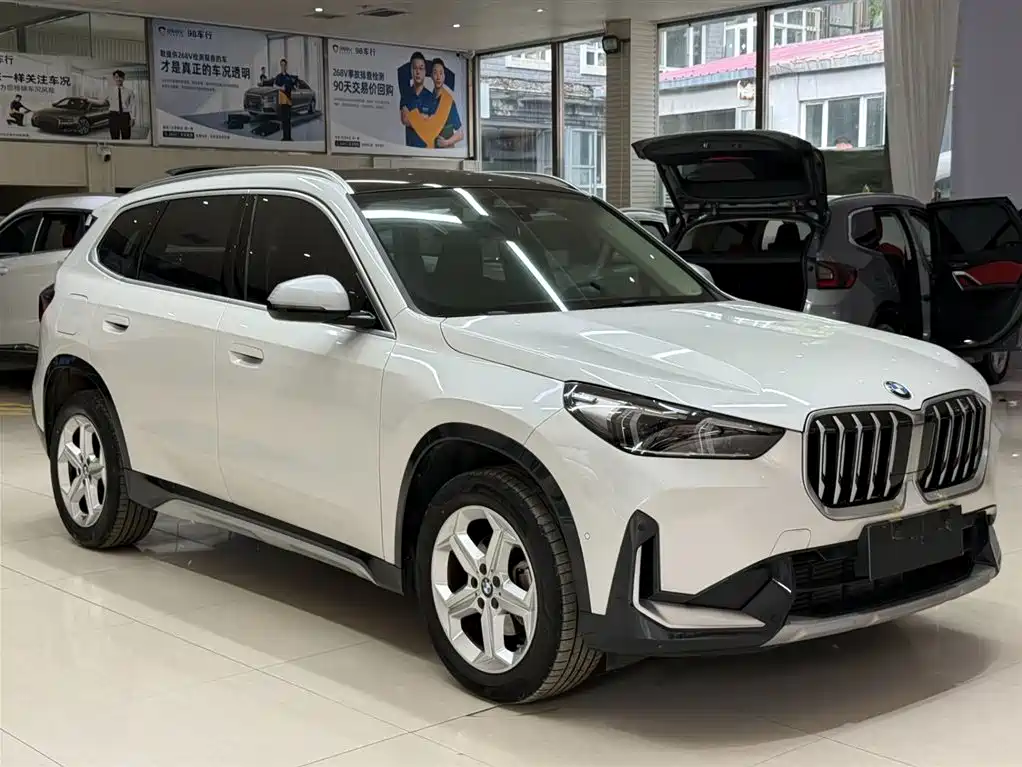 BMW X1 2023 — фото 3