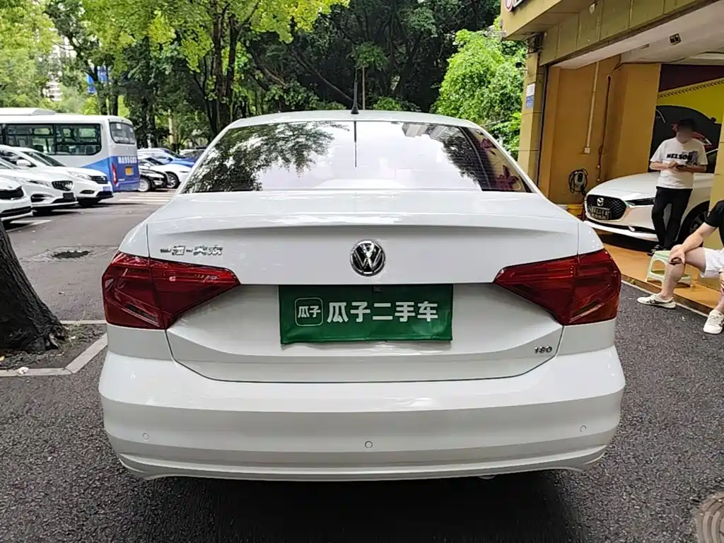 Volkswagen Jetta 2019