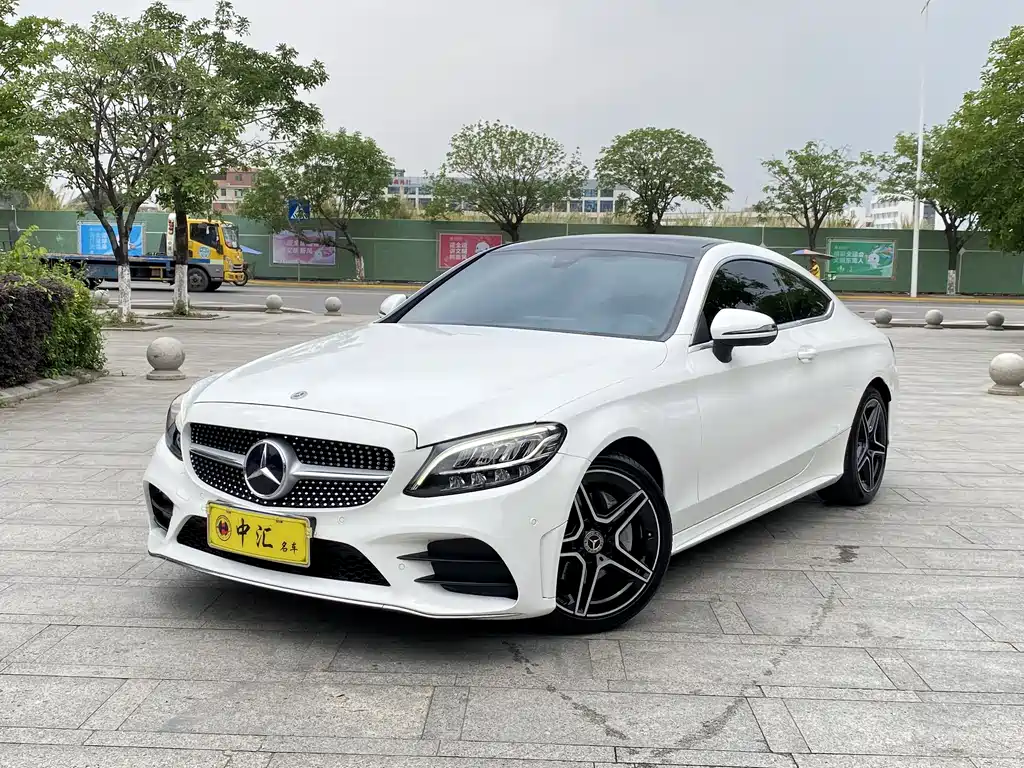 Mercedes-Benz C-Class 2019 — фото 1