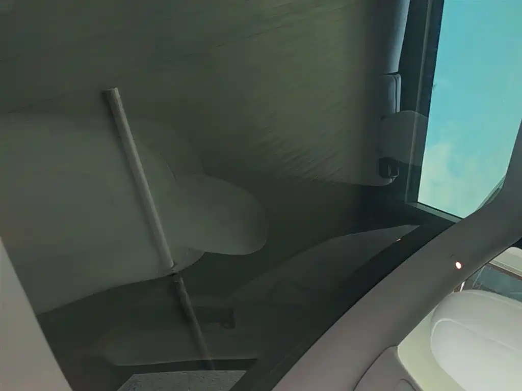 Tesla Model Y 2021 — фото 18