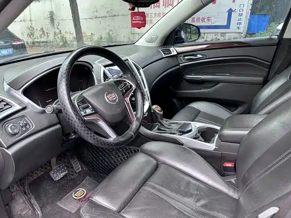 Cadillac SRX 2013