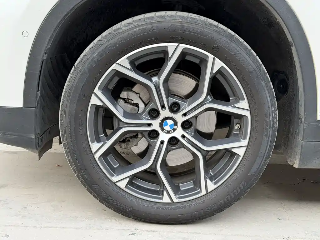 BMW X1 2019 — фото 13