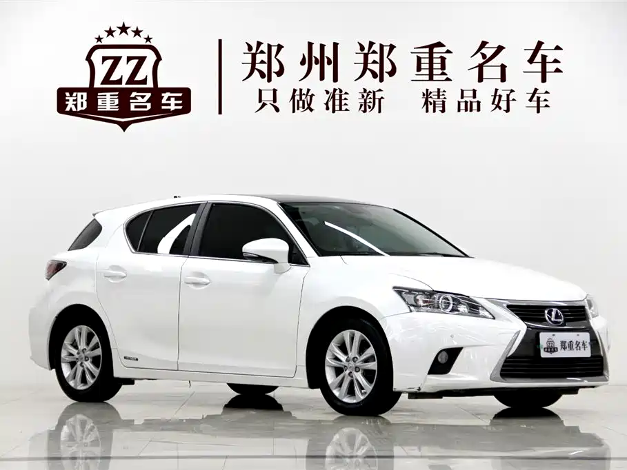 Lexus CT 2017 — фото 3