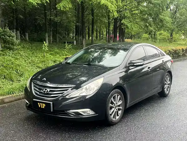 Hyundai Sonata 2013