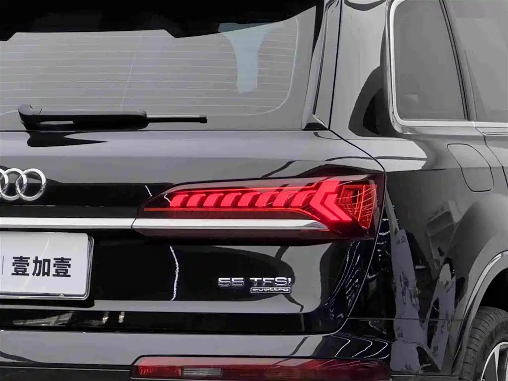 Audi Q7 2023 — фото 20