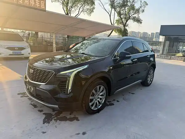 Cadillac XT4 2021