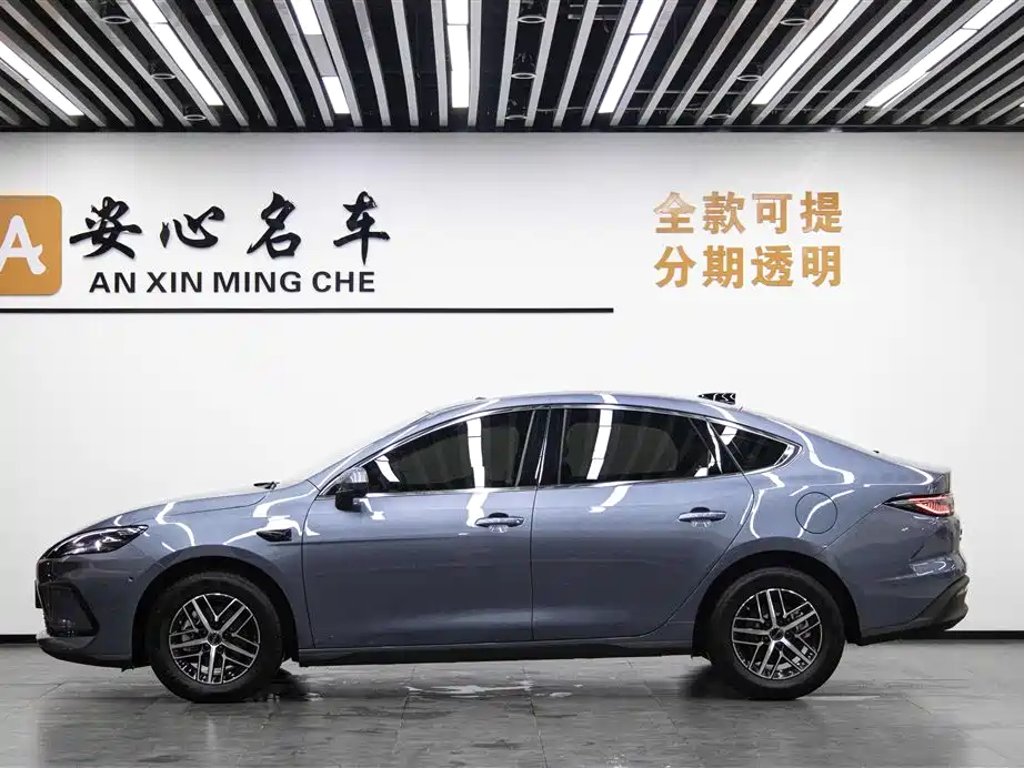 BYD Seal 05 DM-i 2025 — фото 3