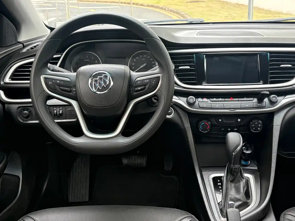 Buick Excelle 2021