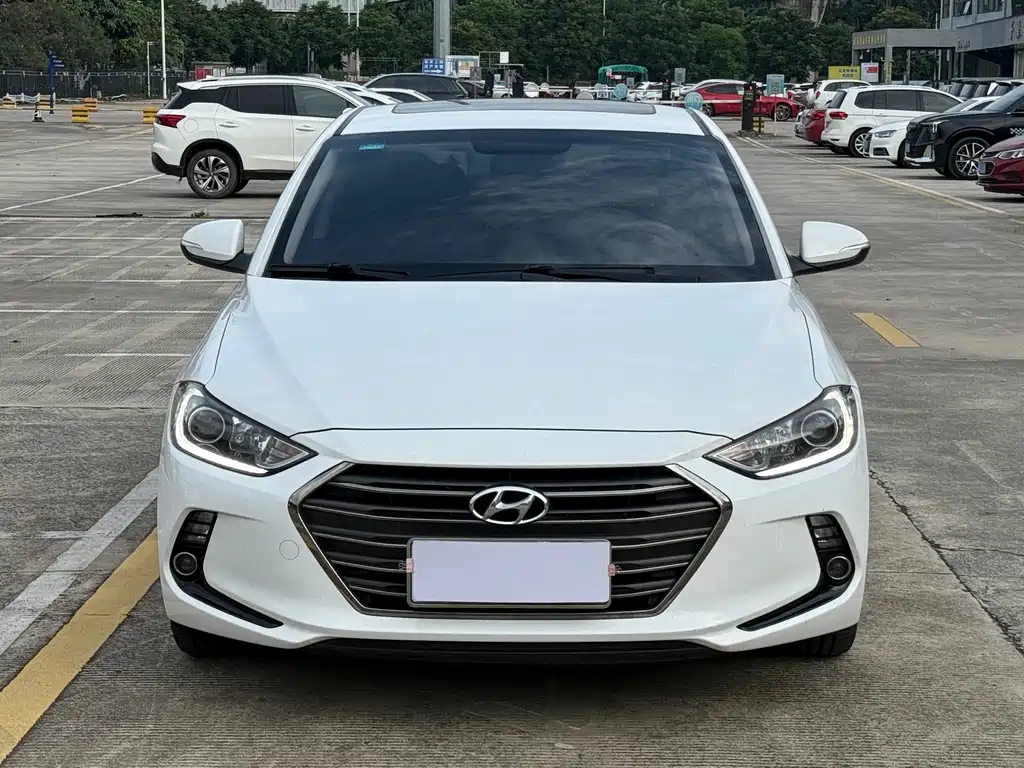Hyundai Celesta 2017 — фото 2