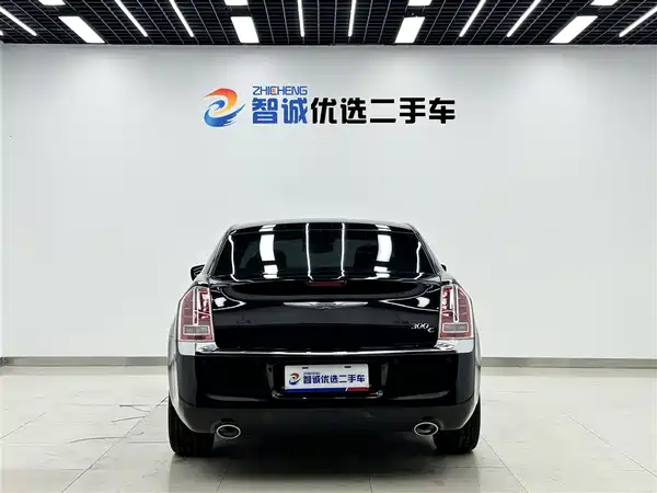 Chrysler 300C 2013