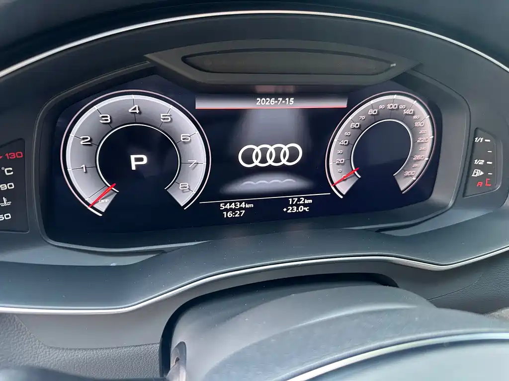 Audi A6L 2023 — фото 10