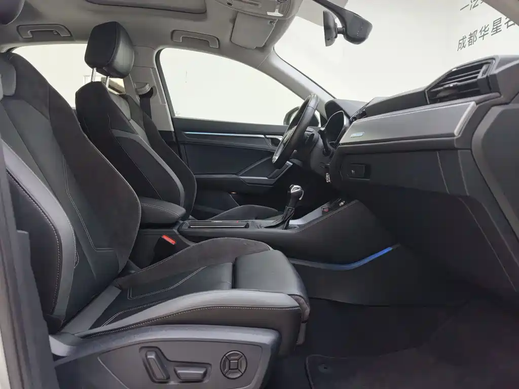 Audi Q3 Sportback 2022 — фото 13