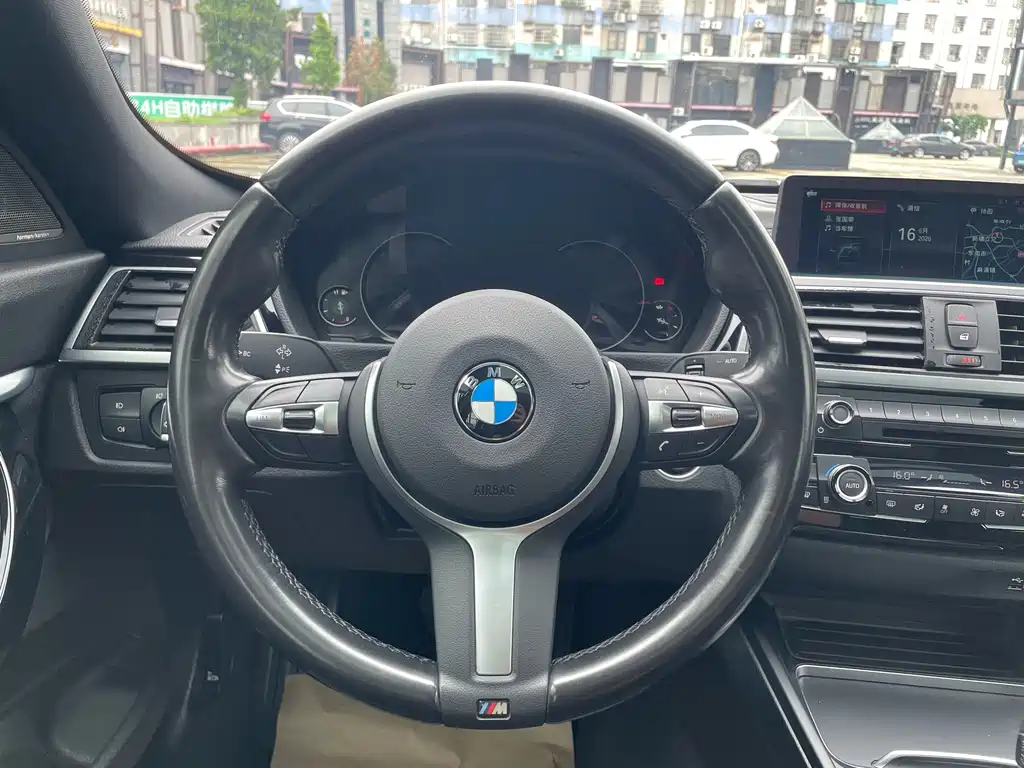 BMW 3 Series GT 2020 — фото 16