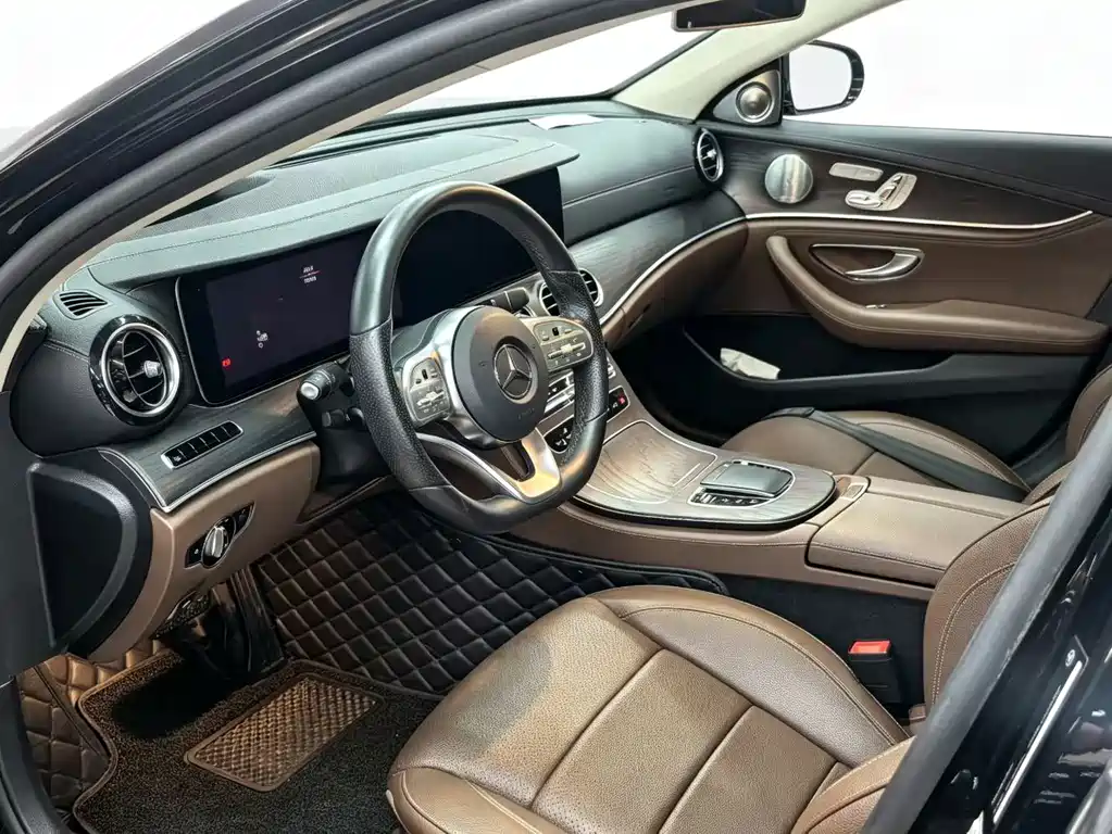 Mercedes-Benz E-Class 2020