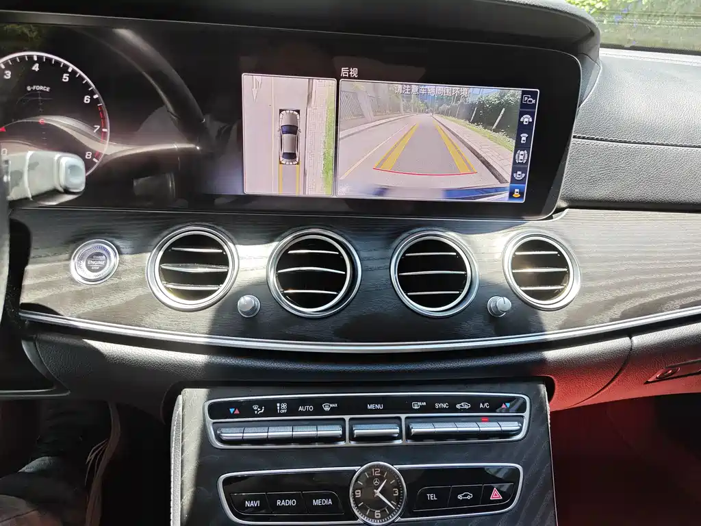 Mercedes-Benz E-Class 2020 — фото 18