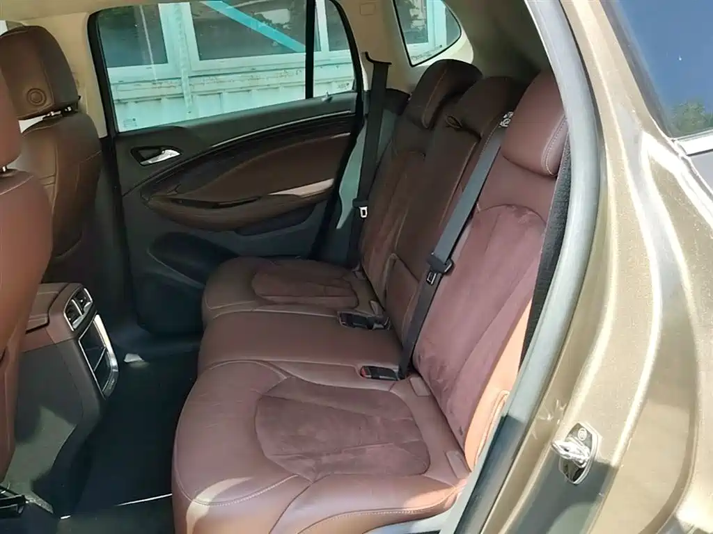 Buick Envision Plus 2017 — фото 17