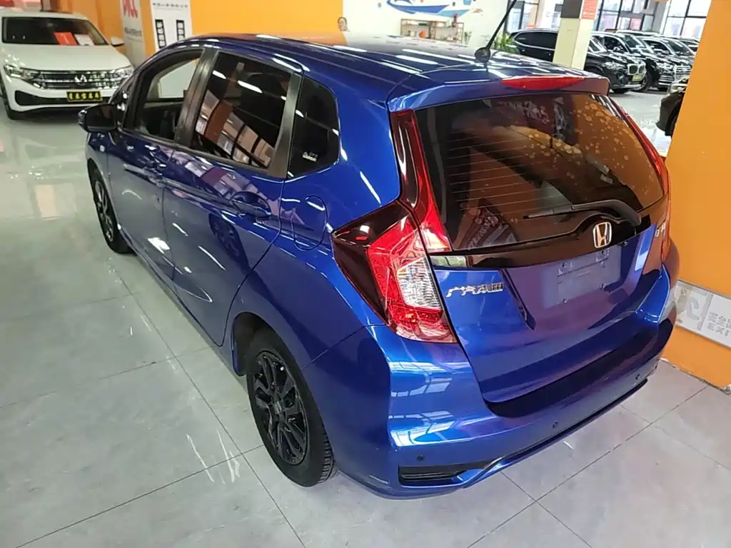 Honda Fit 2019 — фото 5