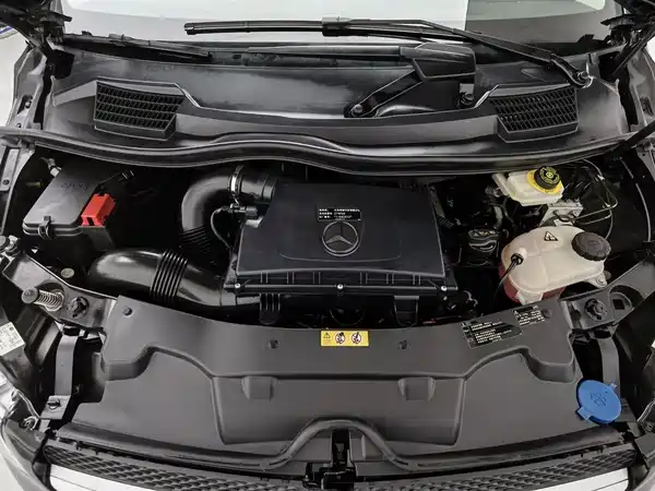 Mercedes-Benz V-Class 2021