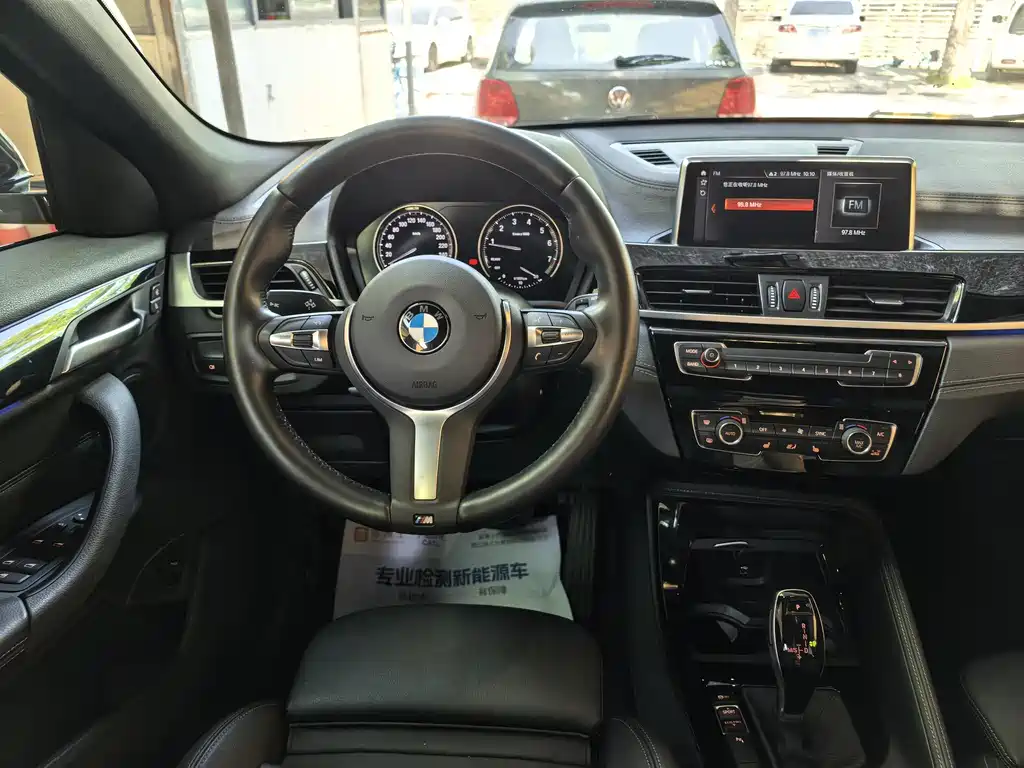BMW X2 2020 — фото 10