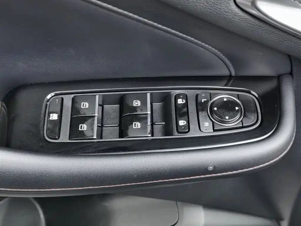 GAC Motor Trumpchi GS4 2020 — фото 9