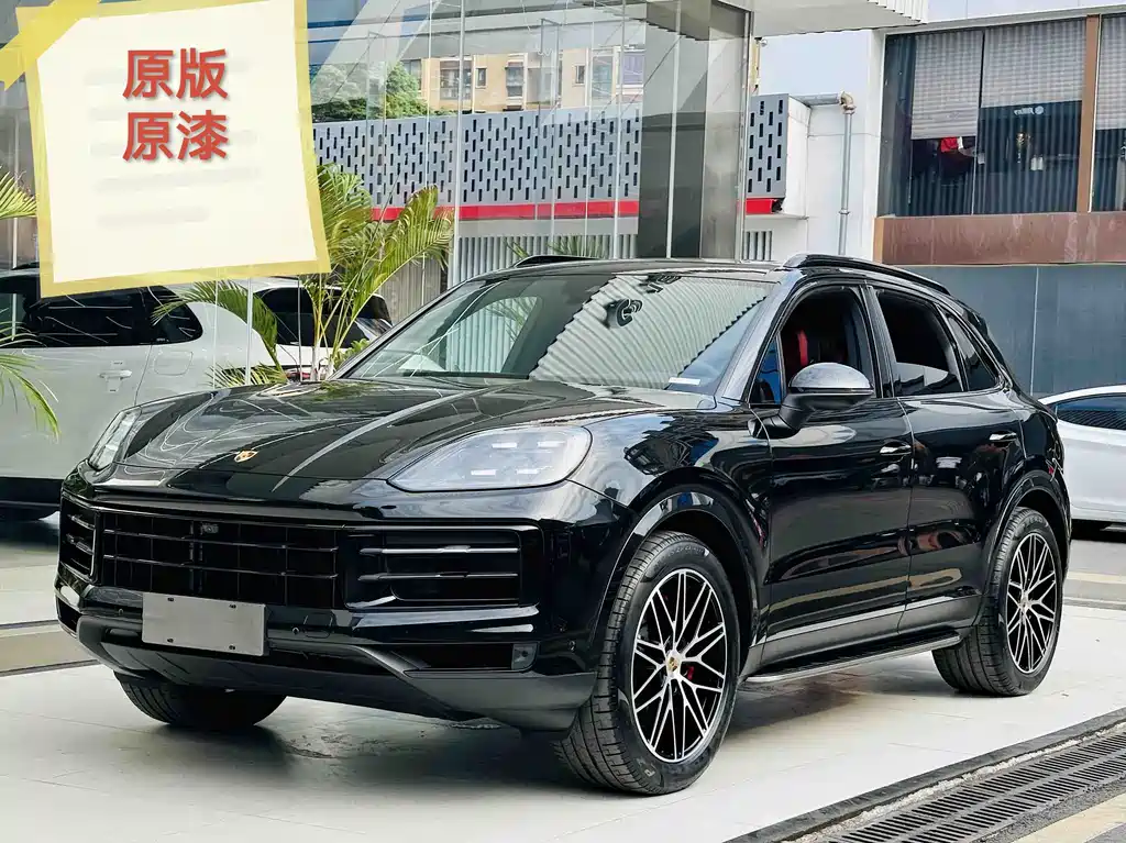 Porsche Cayenne 2024 — фото 1
