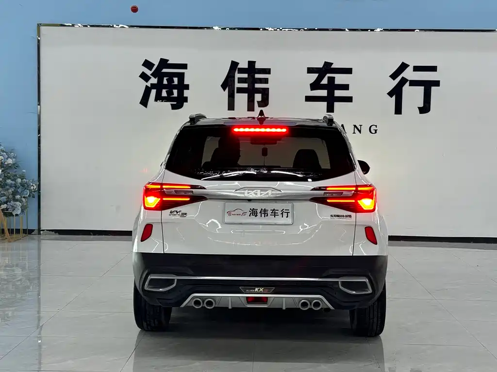 Kia KX3 2022 — фото 13