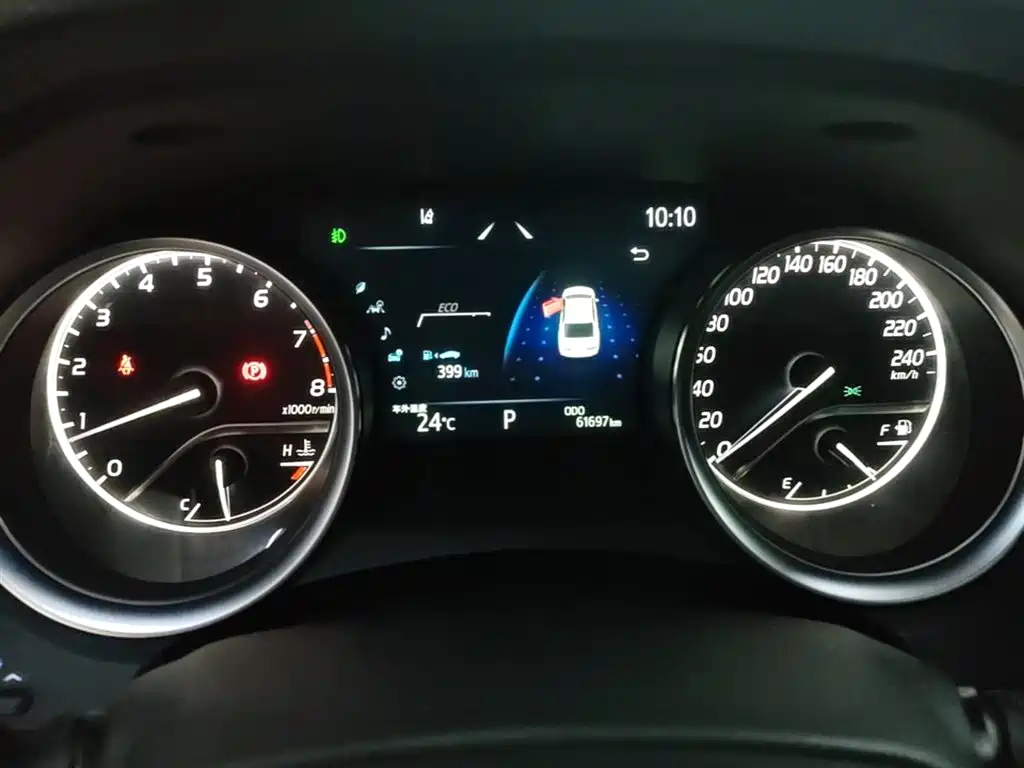 Toyota Camry 2022 — фото 12