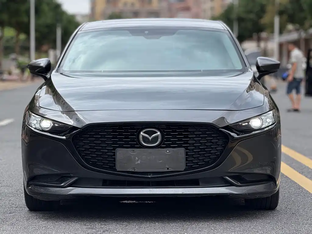 Mazda 3 Axela 2020