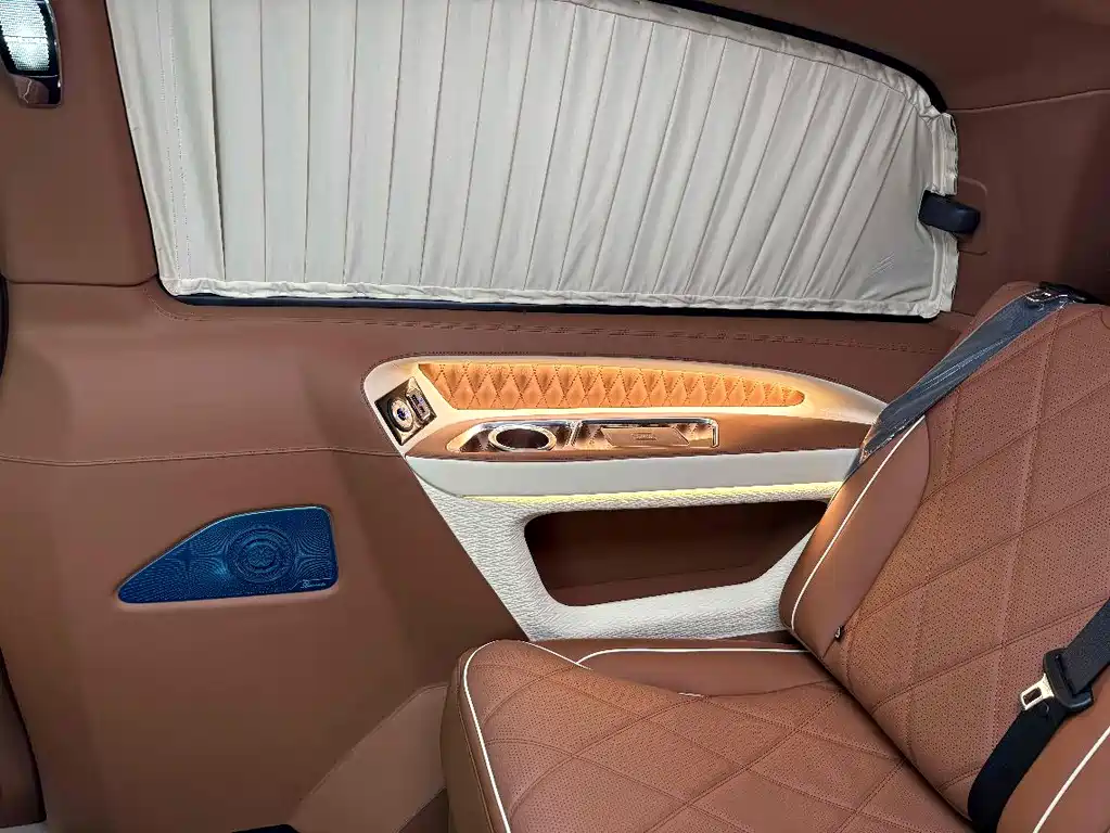 Mercedes-Benz Vito 2026 — фото 12