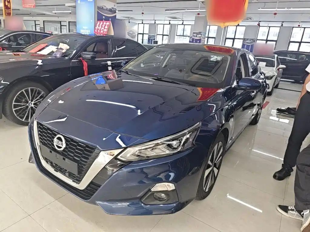 Nissan Teana 2021 — фото 1