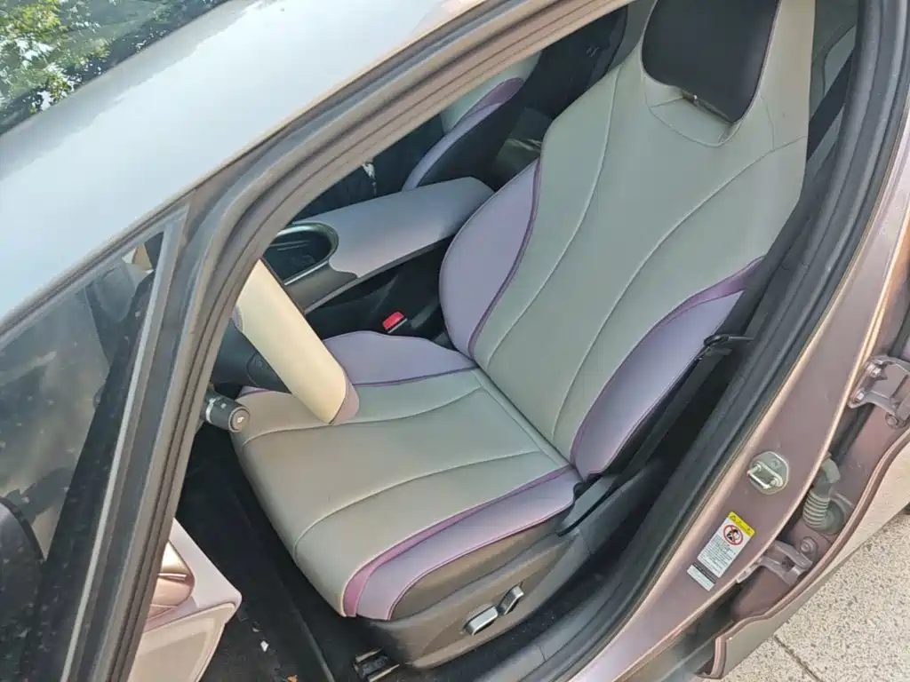 BYD Dolphin 2022 — фото 15