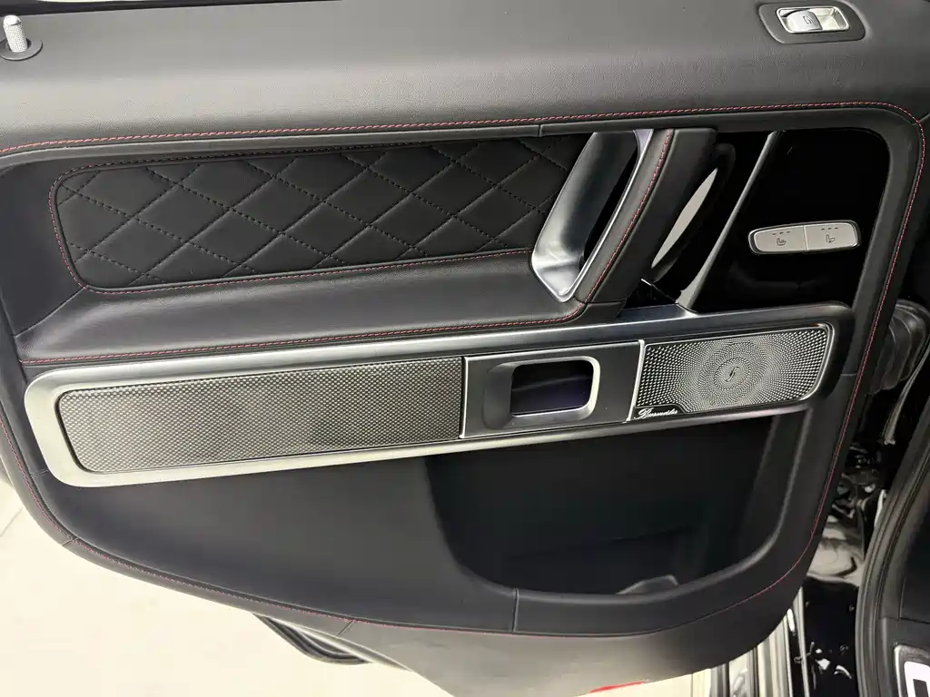 Mercedes-Benz G-Class 2021 — фото 11