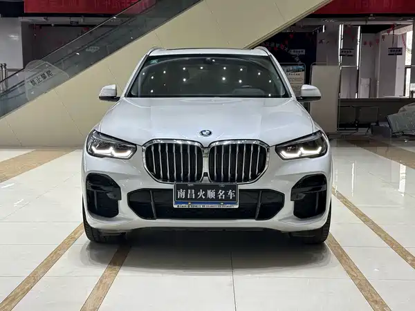 BMW X5 2022