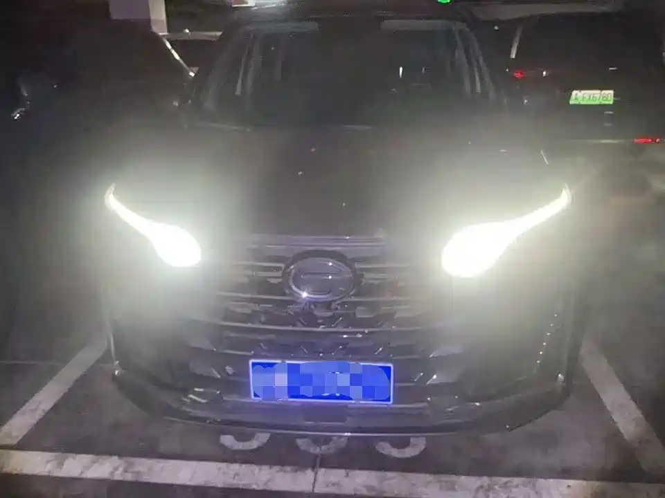 GAC Trumpchi M6 2022 — фото 2