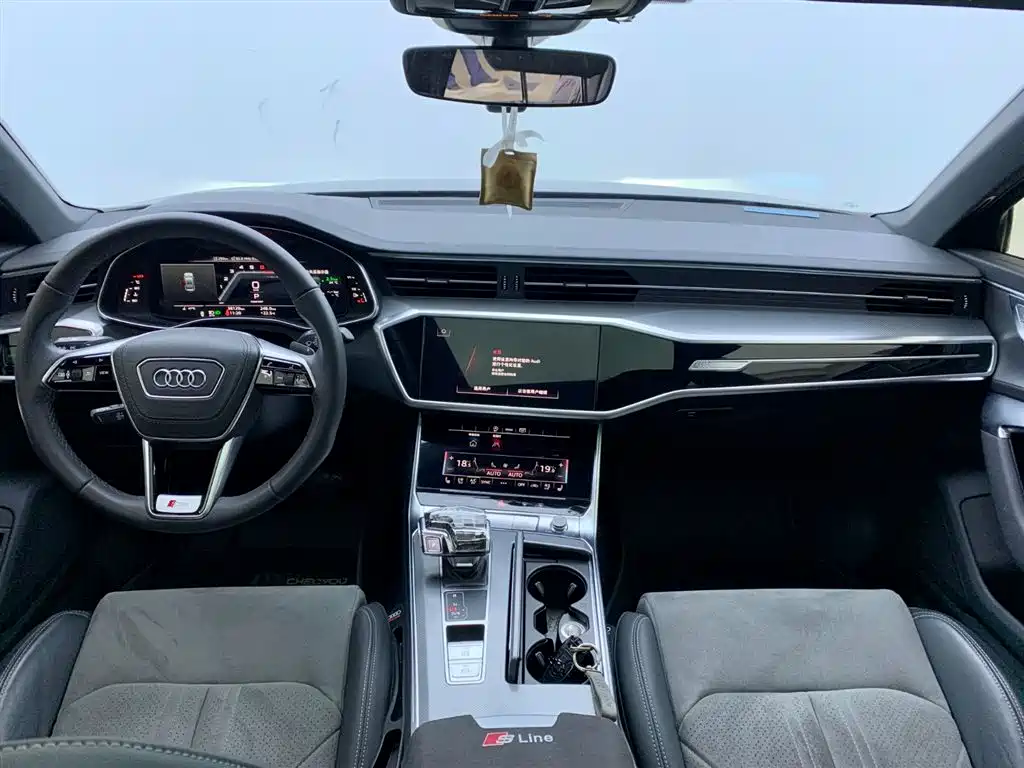 Audi A6L 2024 — фото 14