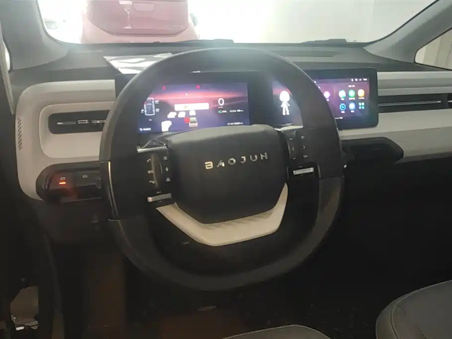 Baojun KiWi EV 2022 — фото 15