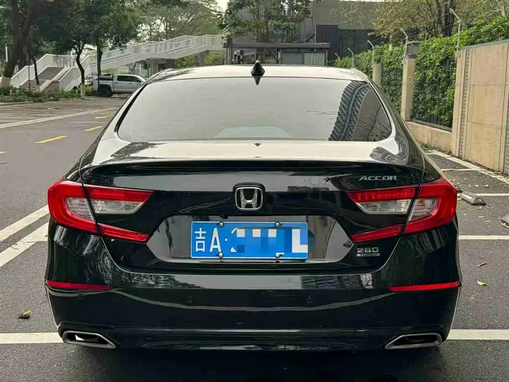 Honda Accord 2020 — фото 5