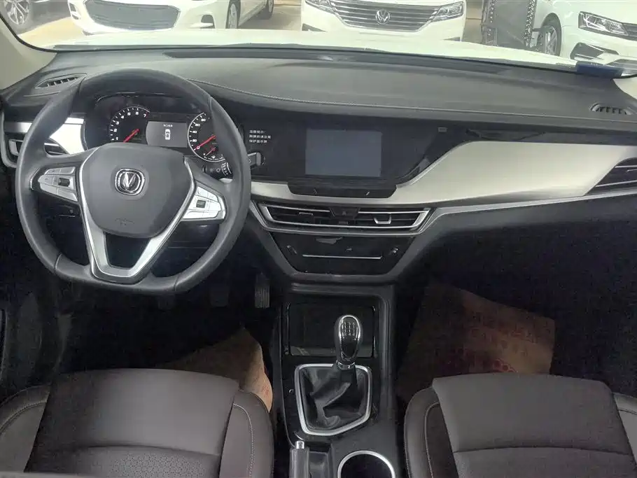 Changan CS35PLUS 2020 — фото 12