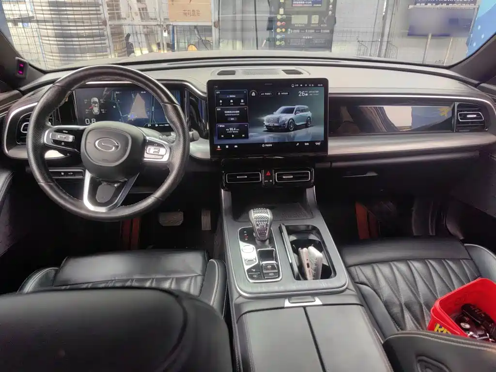 GAC Motor Trumpchi GS8 2022 — фото 3