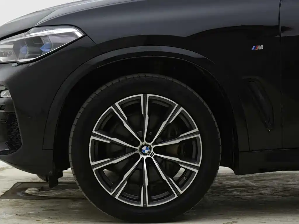 BMW X5 2019 — фото 14