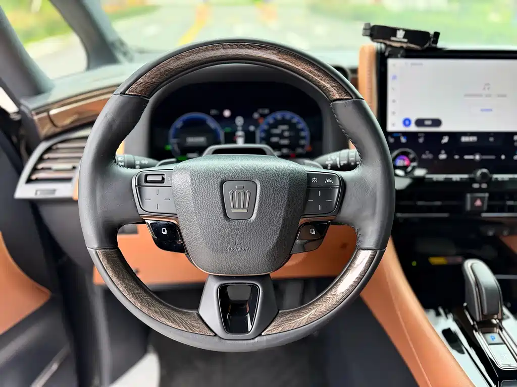 Toyota Vellfire 2024 — фото 7