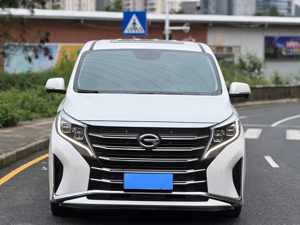 GAC Motor Trumpchi M8 2021 — фото 2