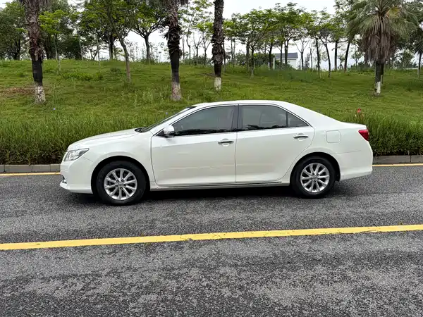 Toyota Camry 2013