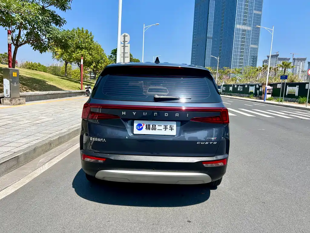 Hyundai Custo 2022 — фото 28