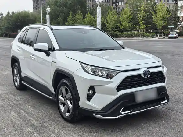 Toyota RAV4 2021
